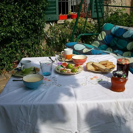 A Casa Di Camilla Bed & Breakfast *