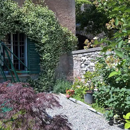 ア カーサ ディ カミーラ ベッド・アンド・ブレックファスト Carate Urio